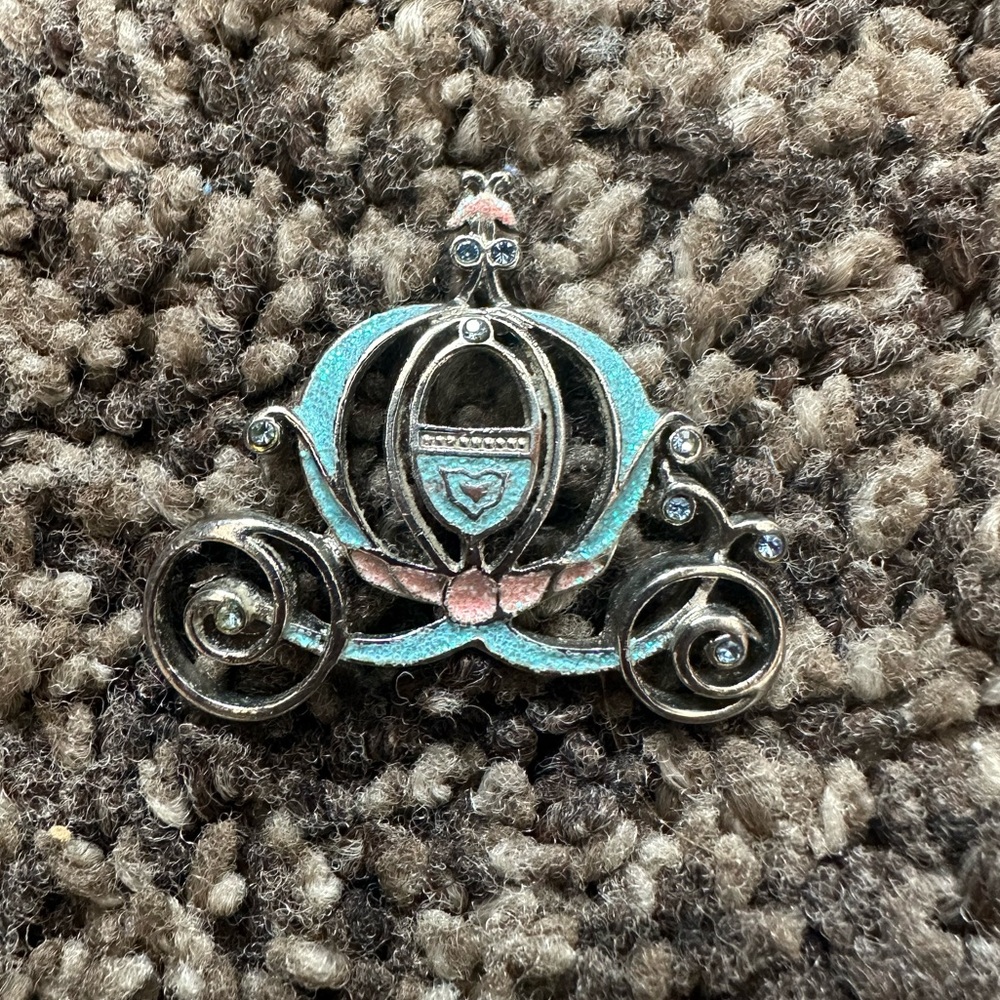 Disney Cinderella Carriage Collector Pin